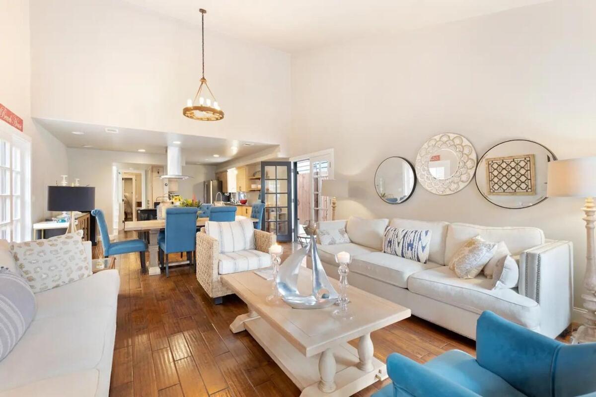 Elegant Beach Living, Just Blocks To The Sand Huntington Beach Eksteriør billede