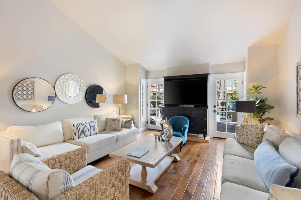 Elegant Beach Living, Just Blocks To The Sand Huntington Beach Eksteriør billede
